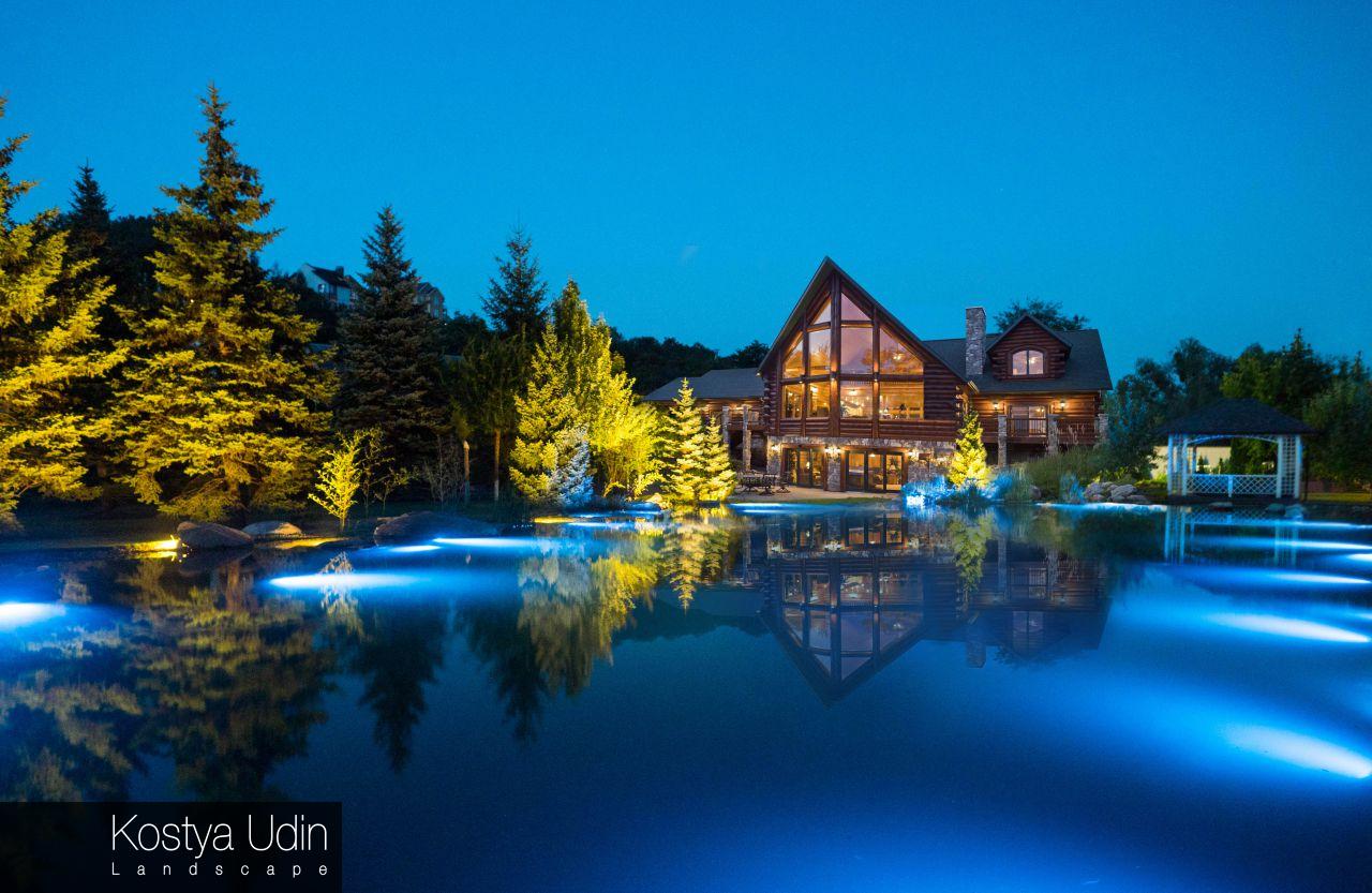 Подсветка плавательного пруда Подсветка плавательного пруда