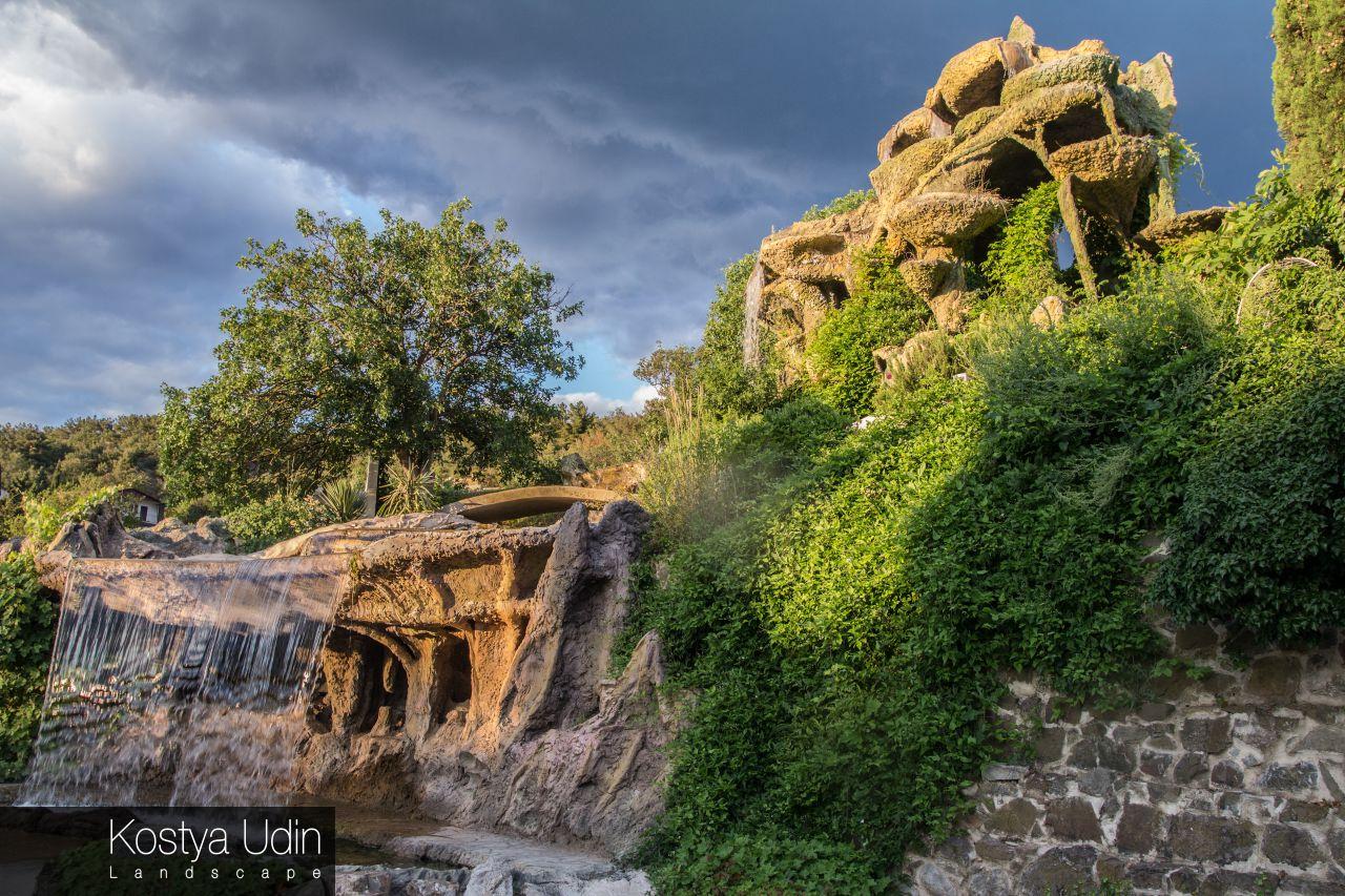 Многоярусный водопад Многоярусный водопад